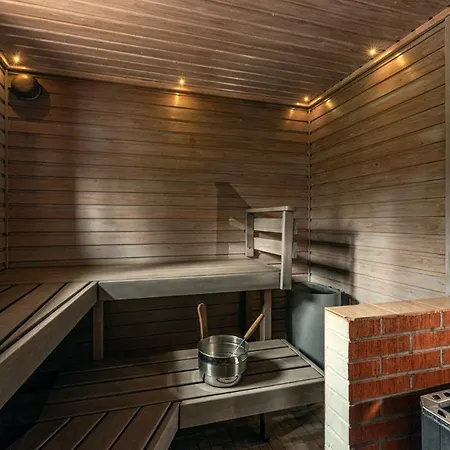 Chalet Juhlamenot Oy