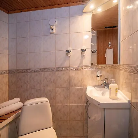 Juhlamenot Oy Chalet *