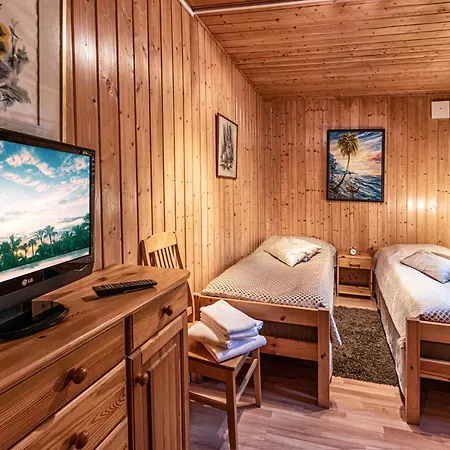Juhlamenot Oy Chalet Soderkulla (Helsinki)
