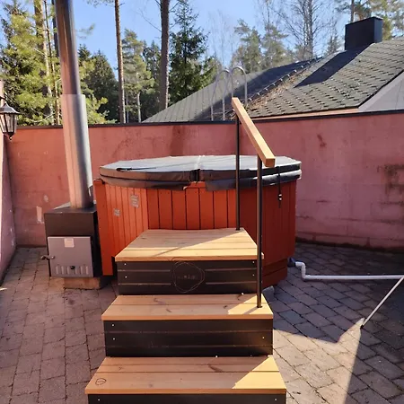 Juhlamenot Oy Soderkulla (Helsinki)